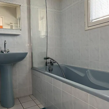 Vaux-sur-mer: 2 Pour 5 Pers, 450m Plage, Parking, Clim - Fr-1-738-47 * Vaux-sur-Mer